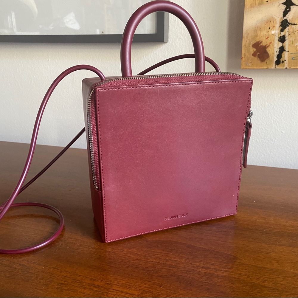 Building Block Box Bag Burgundy excellent condition